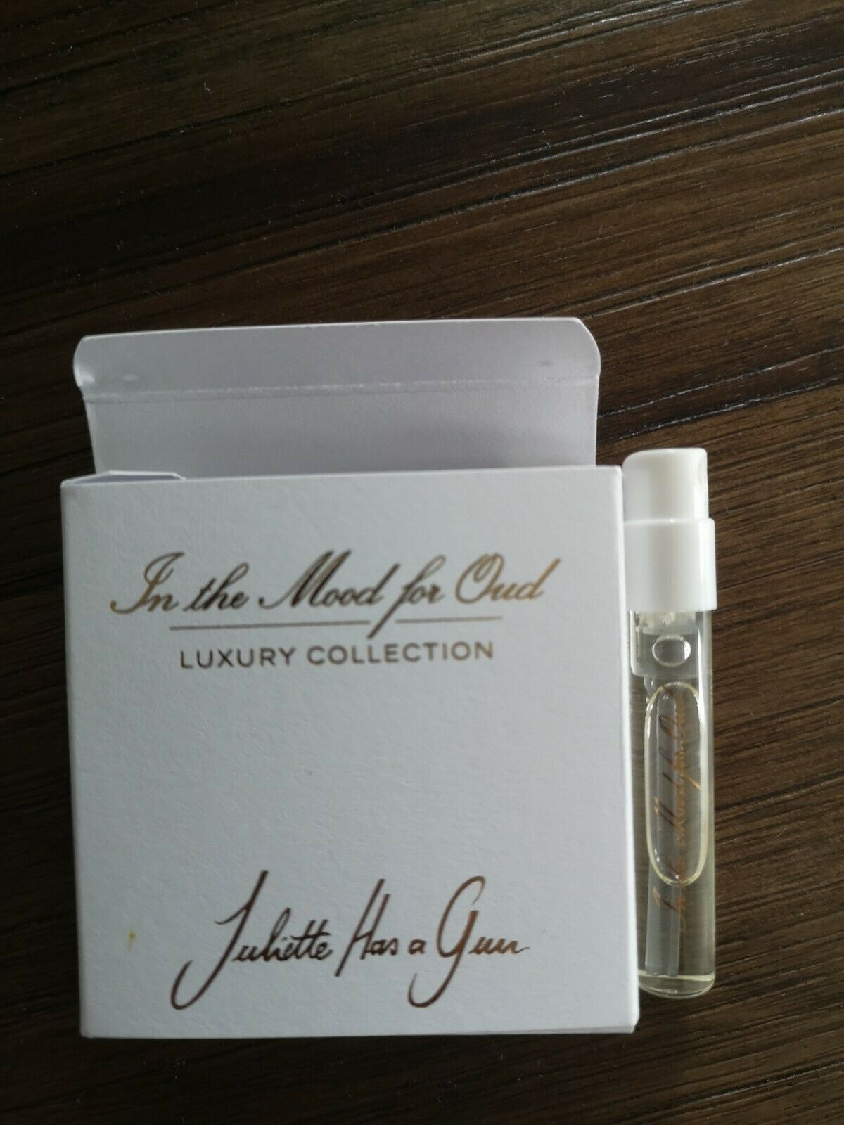 Juliette Has a Gun In the Mood for Oud 1.7 ml 0,05 fl oz oficjalna parfumstaaltje